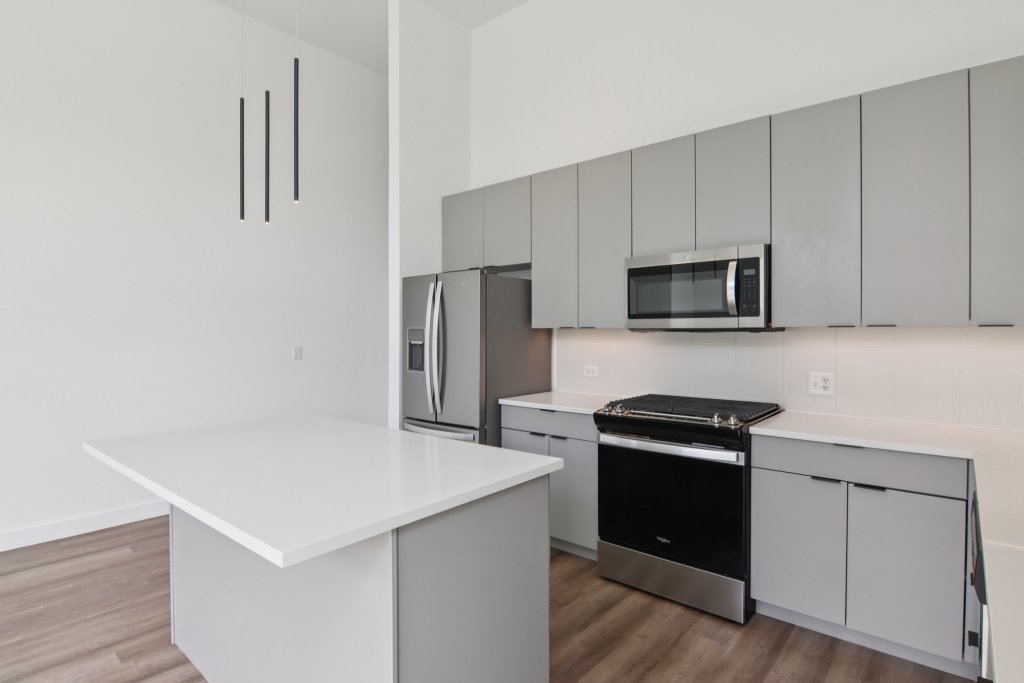 37 print 2132 city gate ln unit 131 s1907 007
